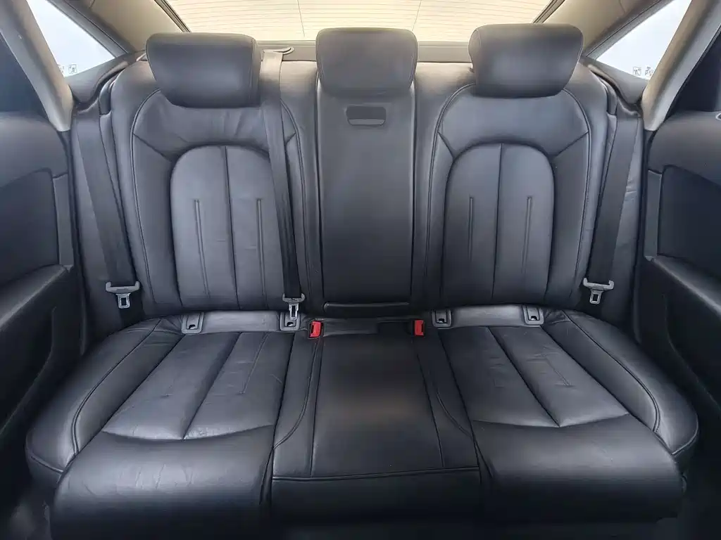 Audi A6L — миниатюра 15