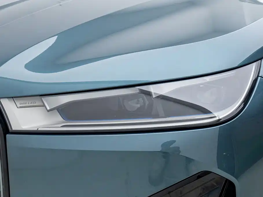 BMW iX — миниатюра 12