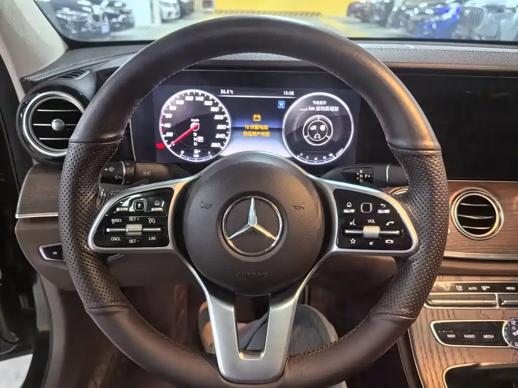 Mercedes-Benz E-Class E 2020 E 300 L Luxury