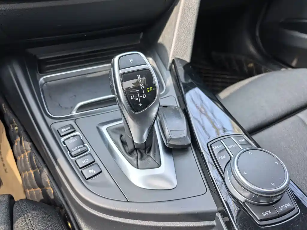 BMW 3 Series 3 2018 320Li Lead M Sport