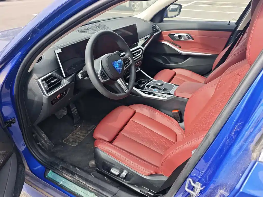BMW i3 — миниатюра 6