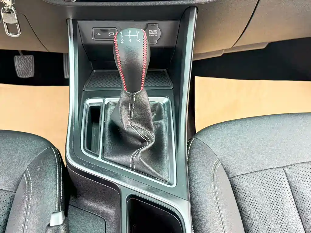 Geely Vision X3 — миниатюра 12