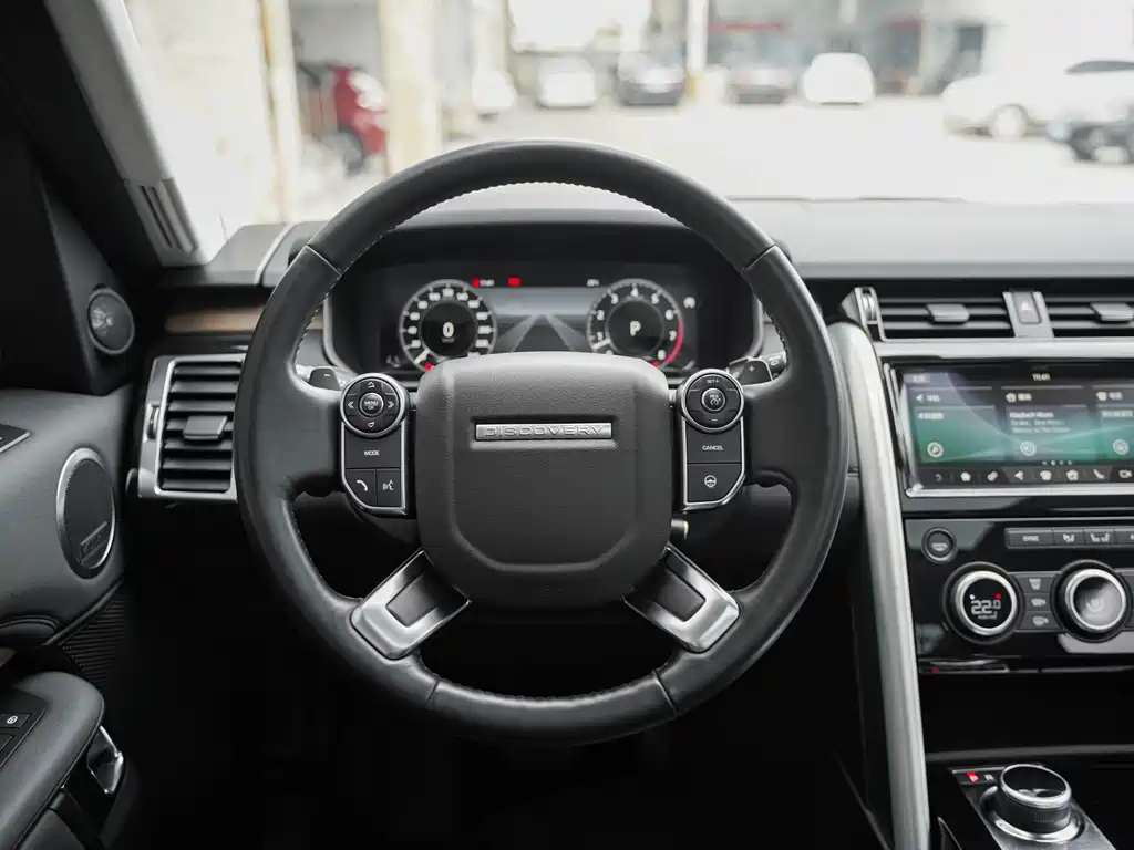 Land Rover Discovery — миниатюра 17