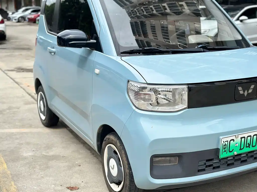 Wuling MINIEV — миниатюра 3
