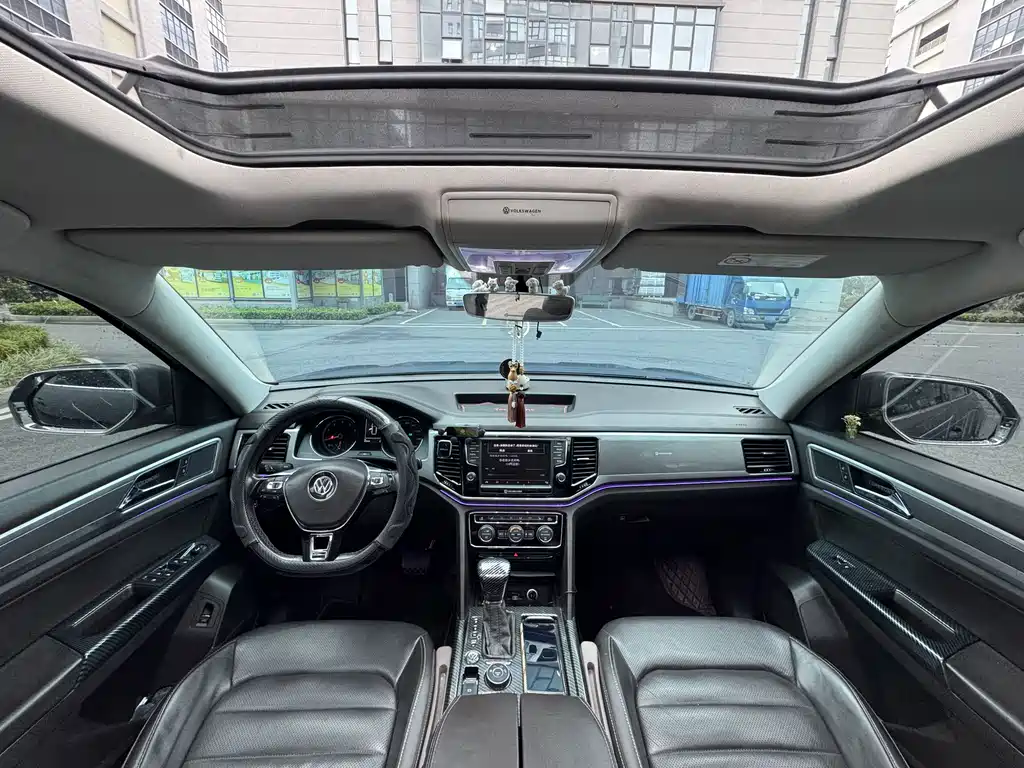 Volkswagen Teramont — миниатюра 5