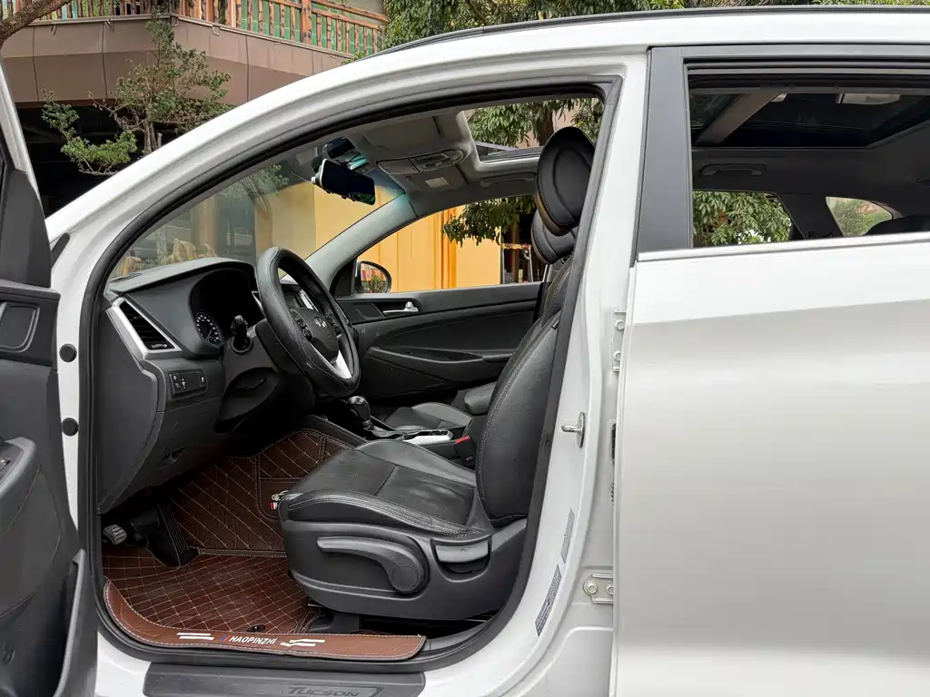Hyundai Tucson — миниатюра 6