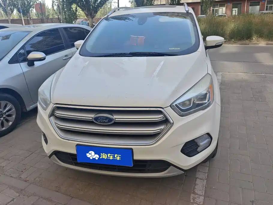 Ford Kuga — миниатюра 2