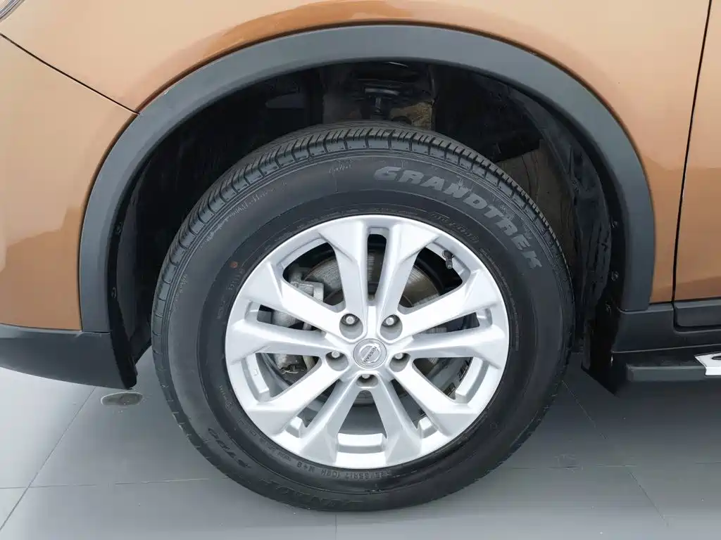 Nissan X-Trail — миниатюра 17