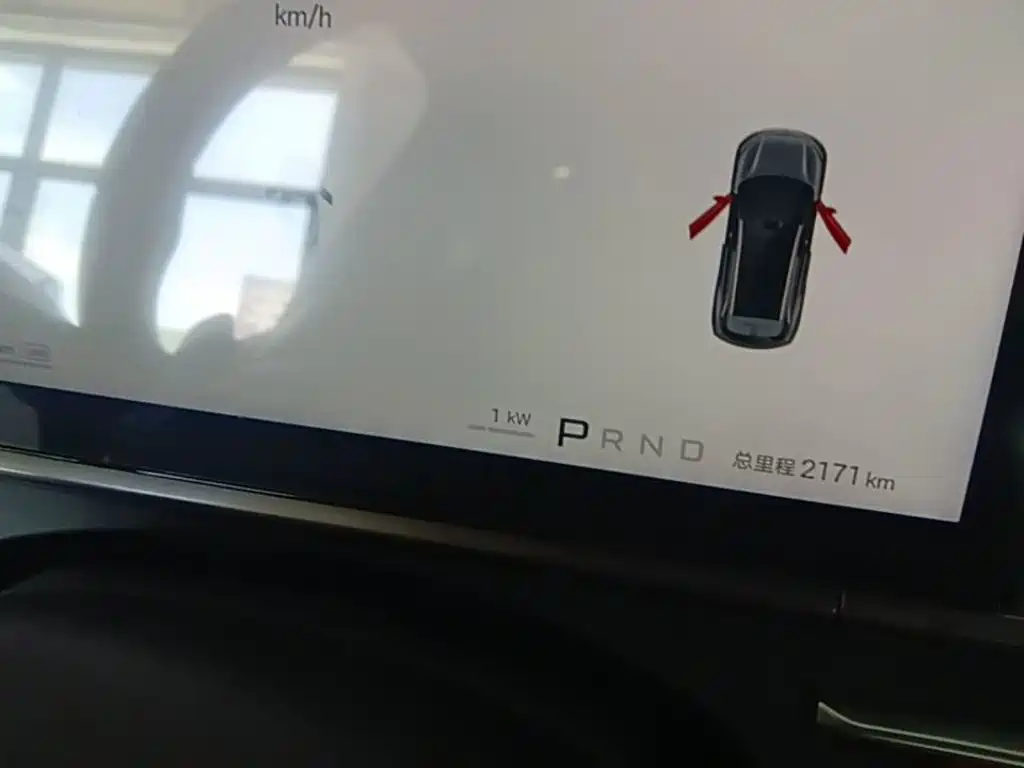 BYD Tang L — миниатюра 12