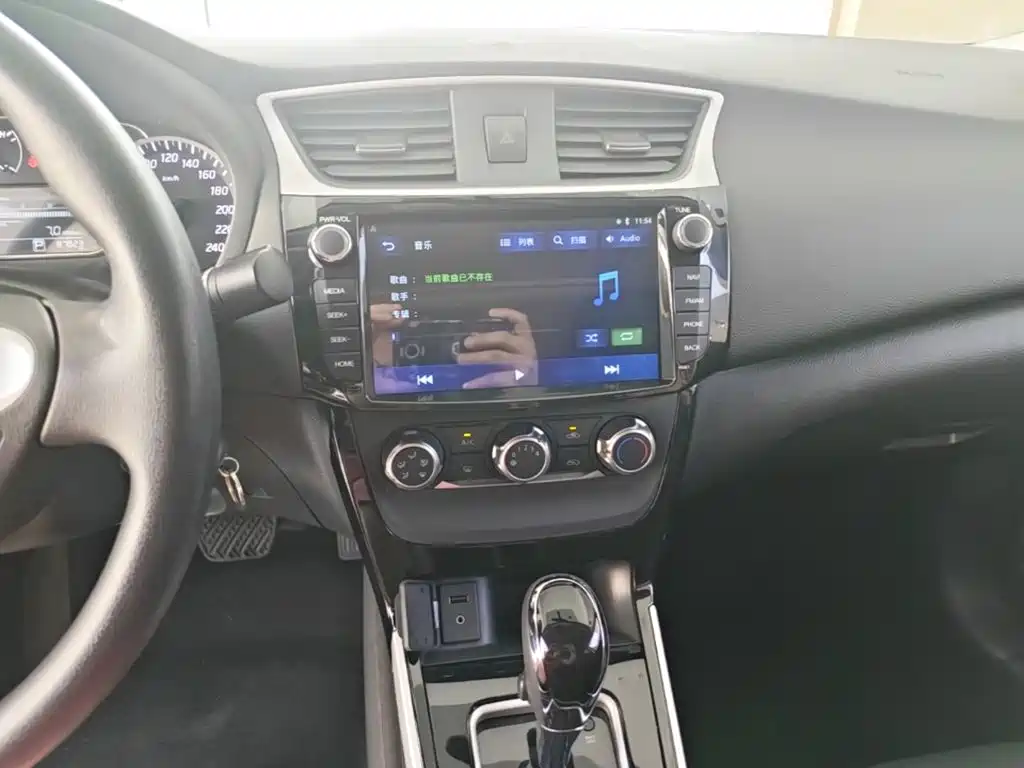 Nissan Sylphy — миниатюра 13