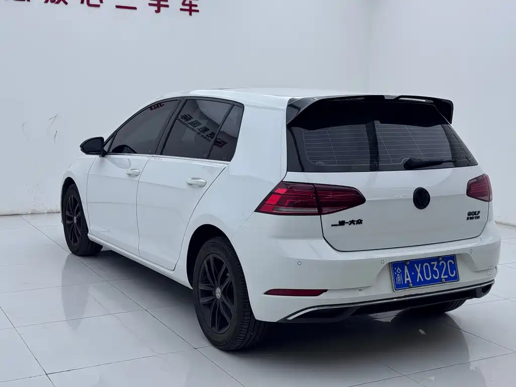 Volkswagen Golf — миниатюра 4