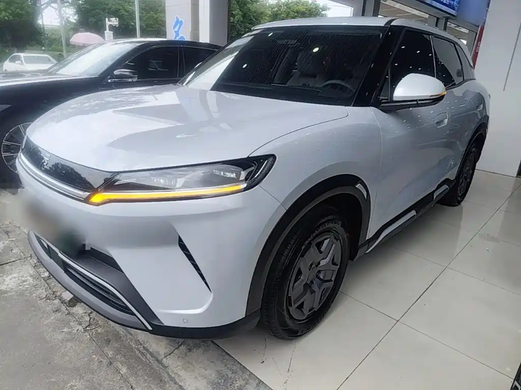 BYD Yuan UP — миниатюра 2