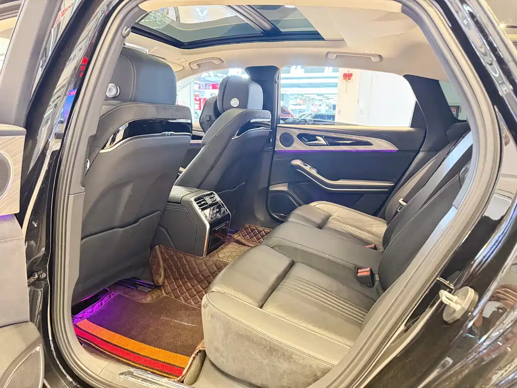 Hongqi H9 2020 2.0T