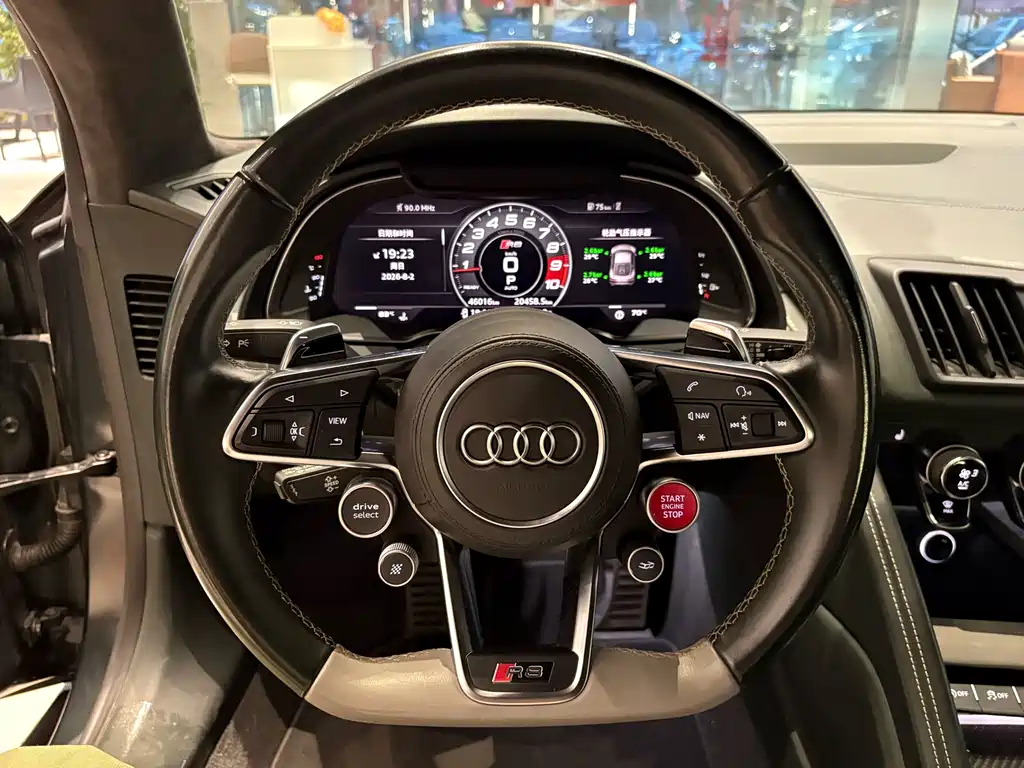 Audi R8 — миниатюра 16