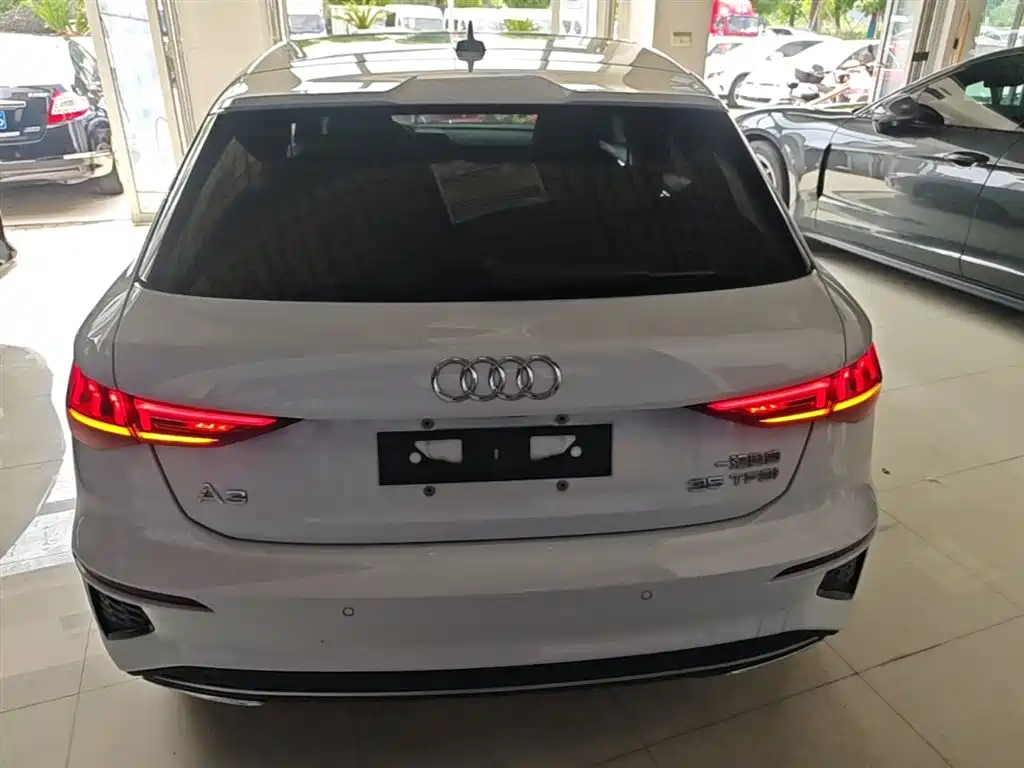 Audi A3 2022 Sportback 35 TFSI Fashion Sport