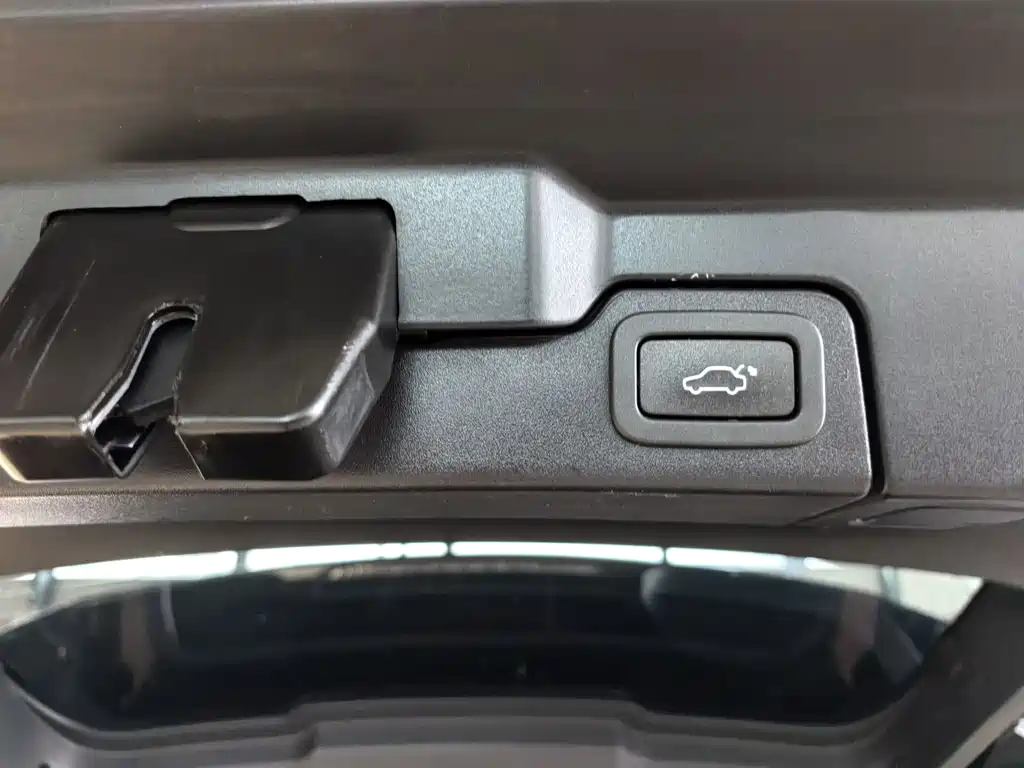 Land Rover Evoque (Import) — миниатюра 9