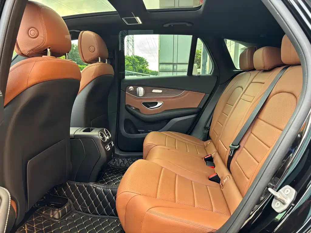 Mercedes-Benz GLC — миниатюра 11