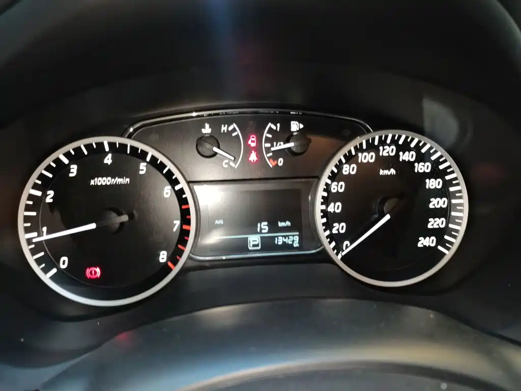 Nissan Sylphy — миниатюра 7