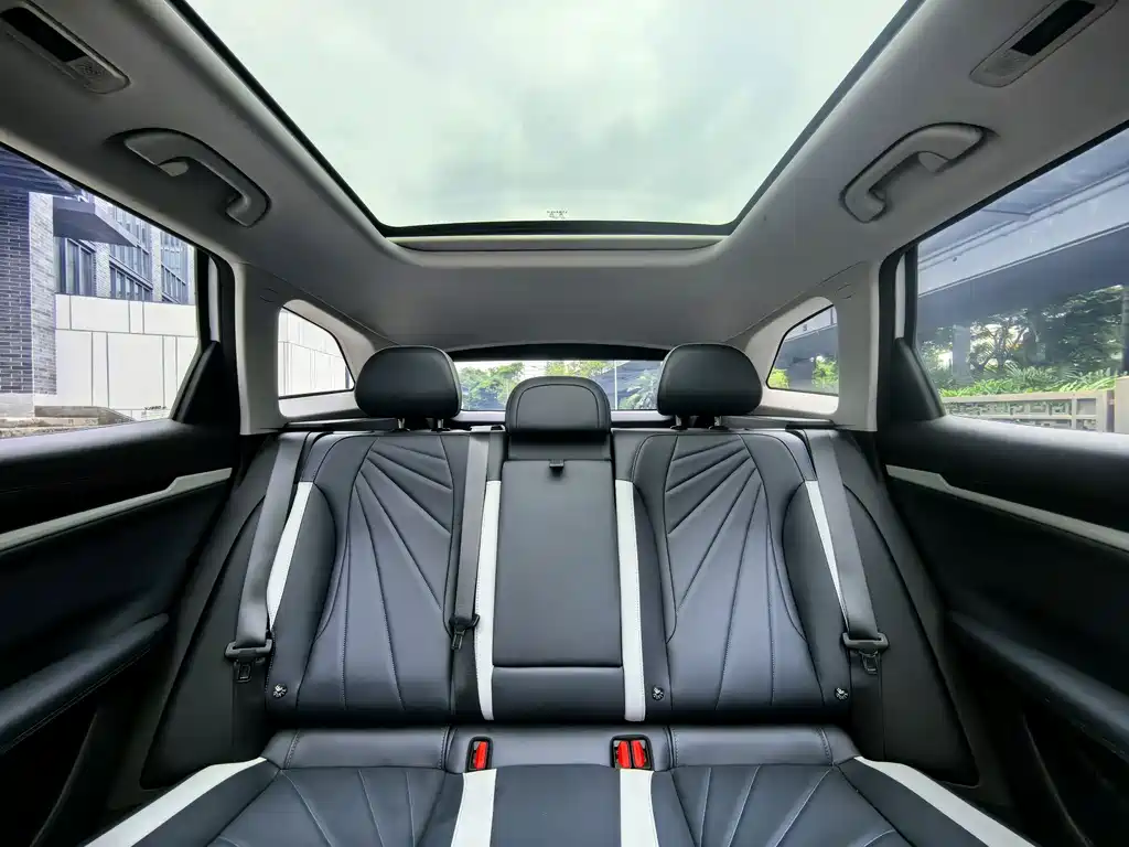 Geely Boyue L — миниатюра 49