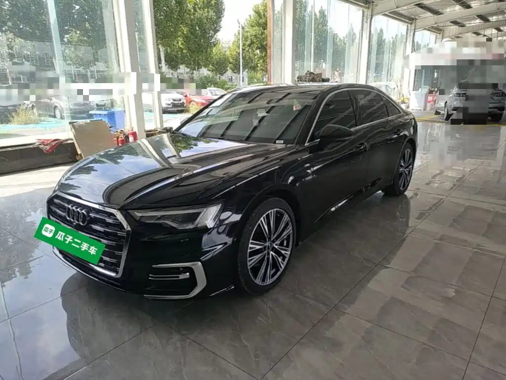 奥迪A6L 2026款 45 TFSI quattro 臻选动感型 2026