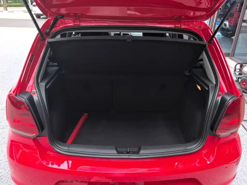 Volkswagen Polo — миниатюра 19