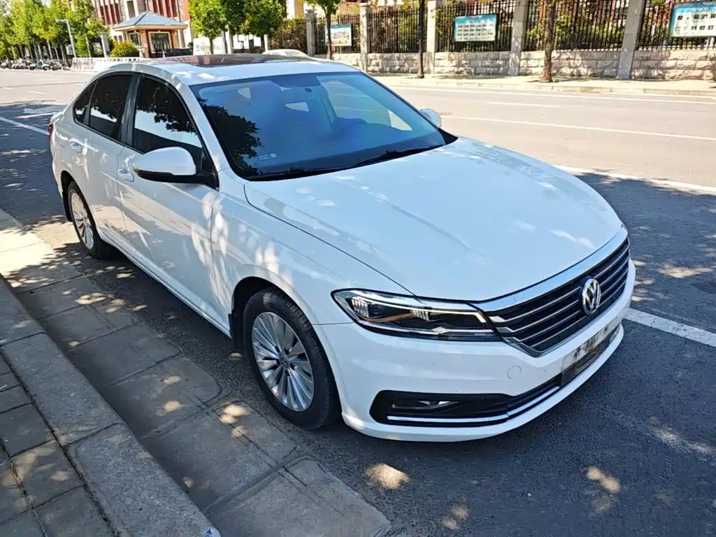 Volkswagen Lavida — миниатюра 4