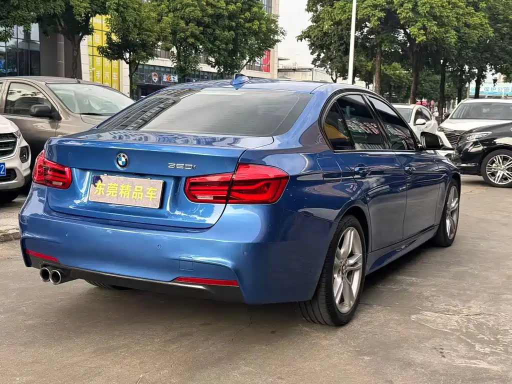 BMW 3 Series — миниатюра 14