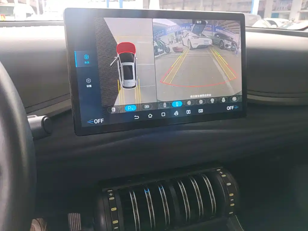BYD Yuan Plus — миниатюра 13