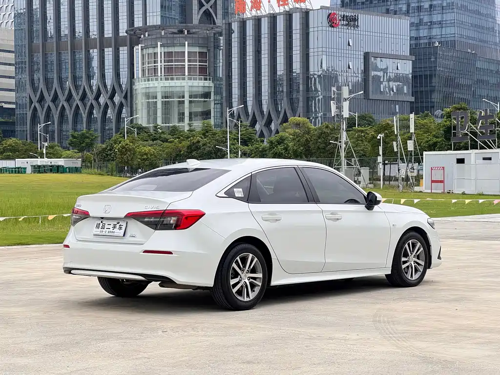 Honda Civic — миниатюра 6