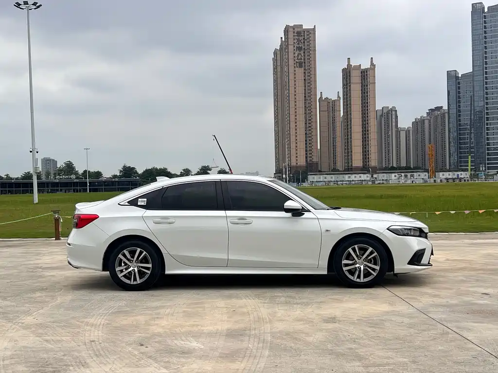 Honda Civic — миниатюра 7