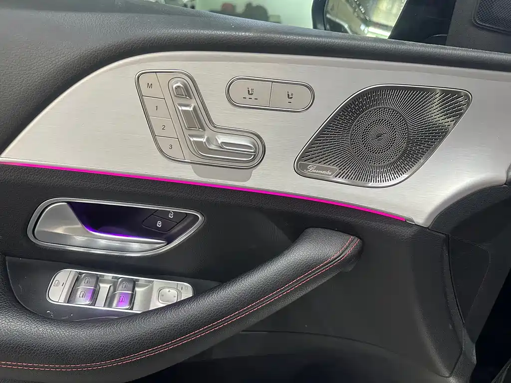 Mercedes-Benz GLE AMG — миниатюра 10