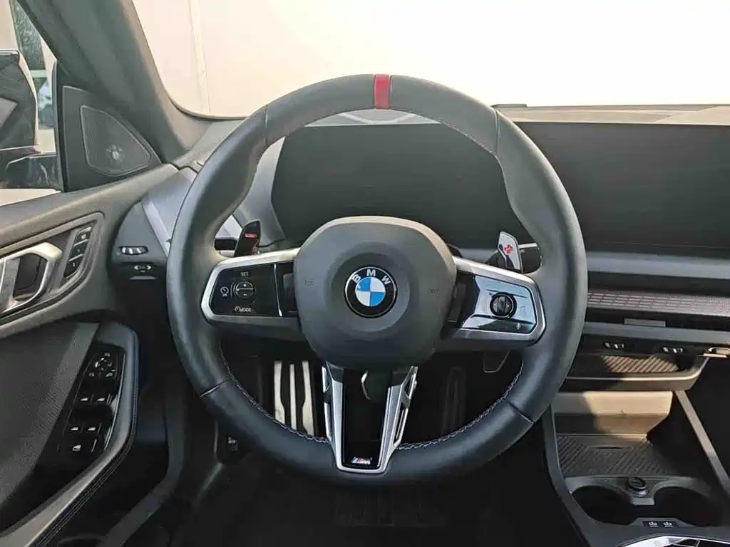 BMW M235L — миниатюра 11