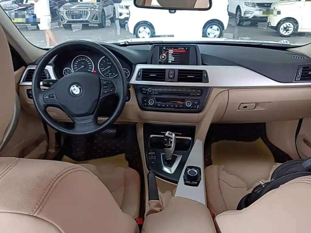 BMW 3 Series — миниатюра 10