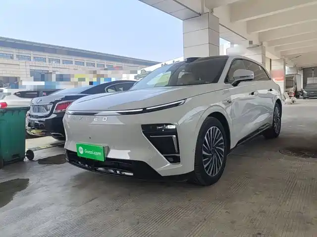 2025 EXEED