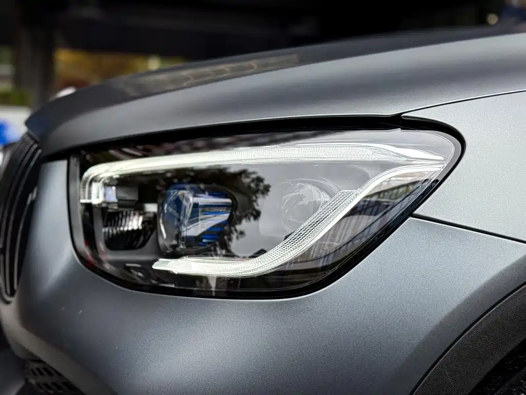 MERCEDES-BENZ GLC AMG