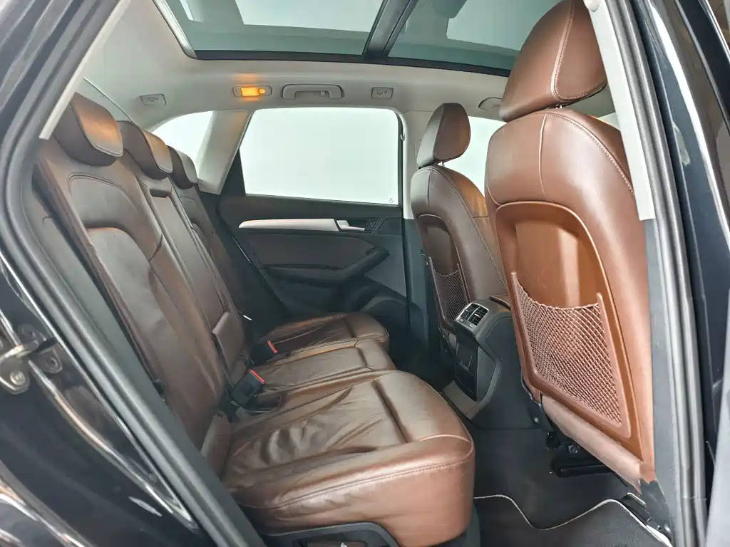 Audi Q5 — миниатюра 15