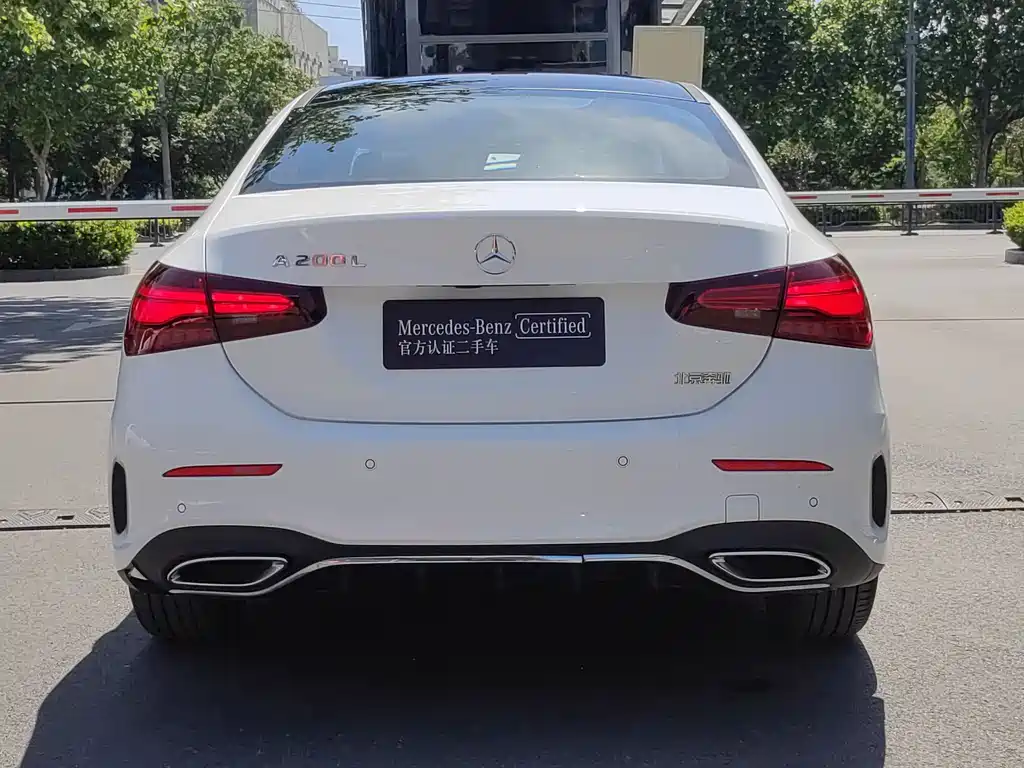 Mercedes-Benz A-Class A 2023 A 200 L Fashion