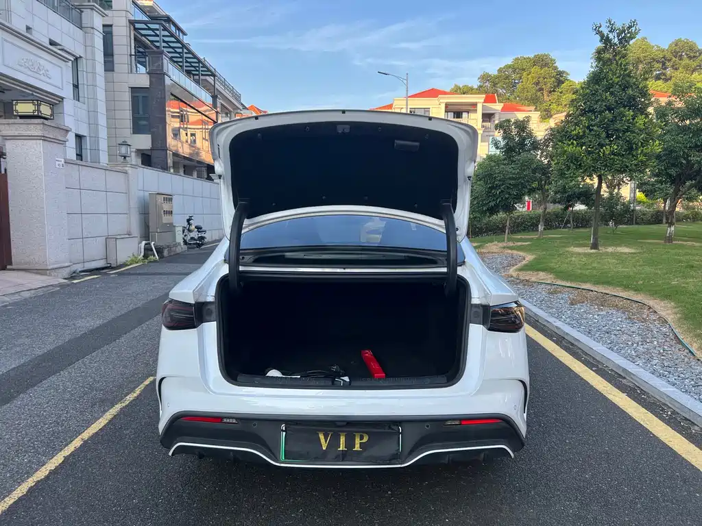 BYD Seal 06 — миниатюра 9