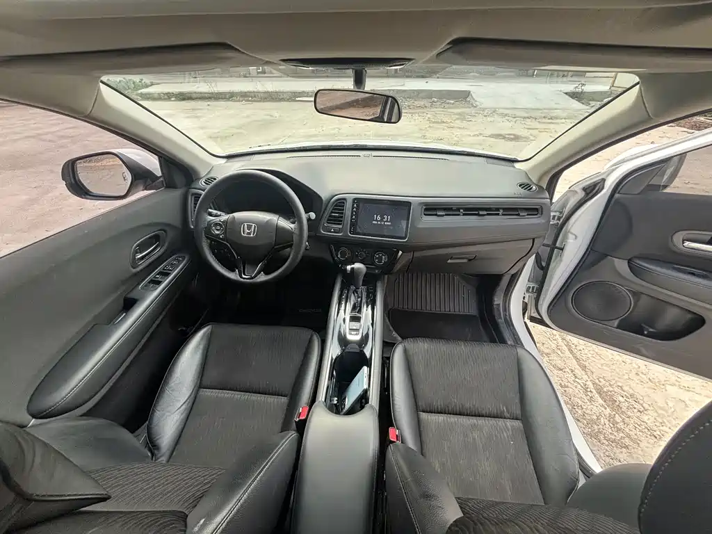 Honda Vezel 2020 1.5L CVT