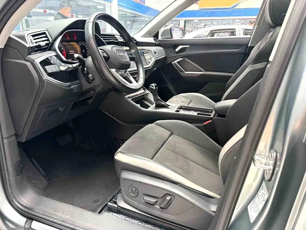 Audi Q3 — миниатюра 8