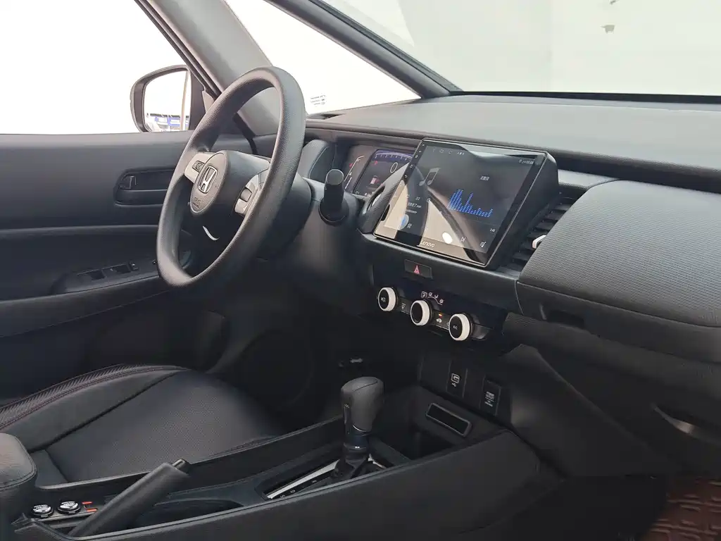 Honda Fit — миниатюра 10