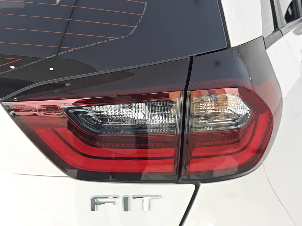 Honda Fit — миниатюра 25