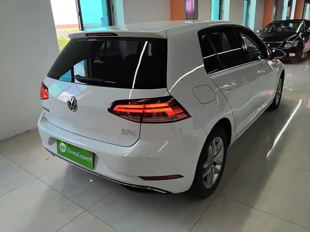 Volkswagen Golf — миниатюра 7