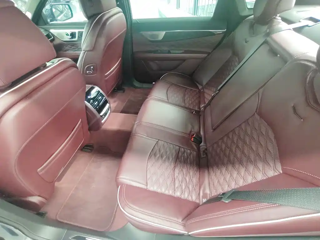 Cadillac CT6 — миниатюра 10