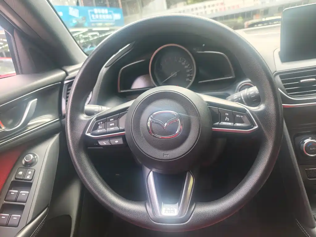 Mazda CX-4 — миниатюра 12