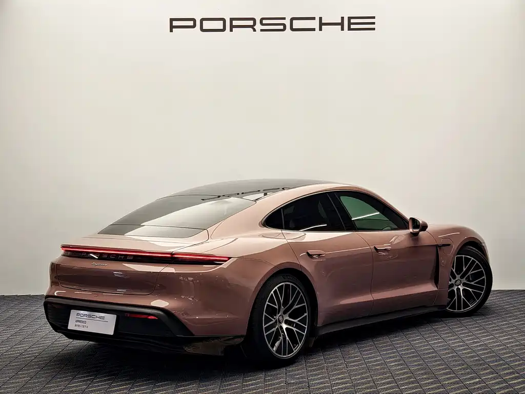 Porsche Taycan 2022 Taycan