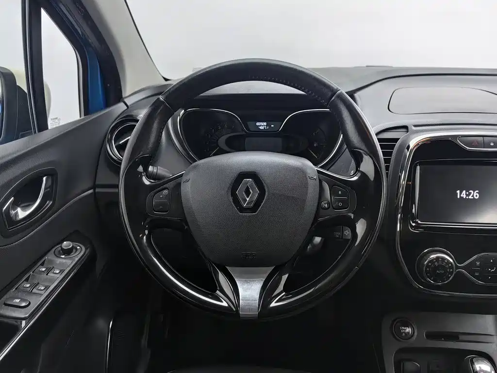 Renault Captur — миниатюра 11