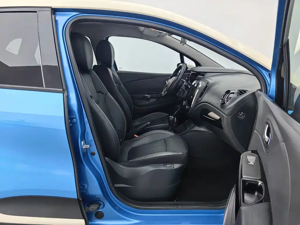Renault Captur — миниатюра 23