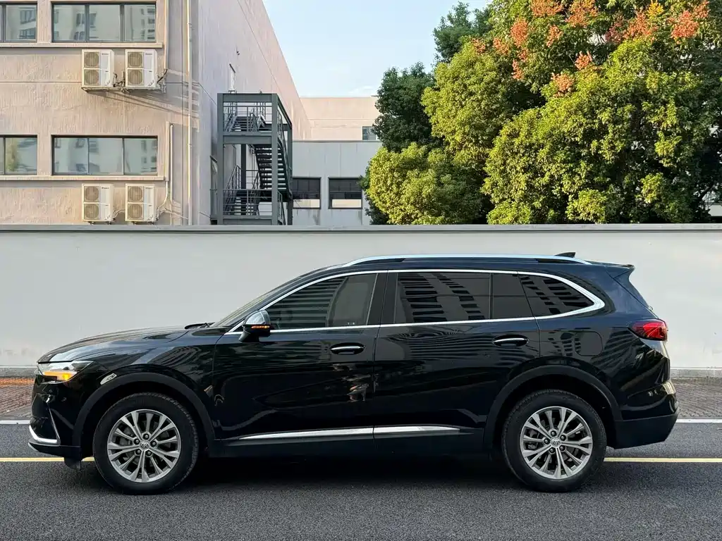 Buick Envision Plus — миниатюра 10