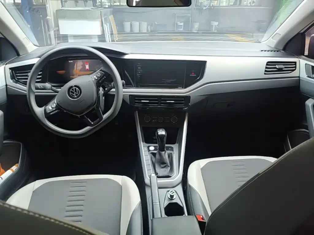 Volkswagen Polo — миниатюра 10